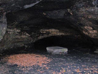 Diebshöhle