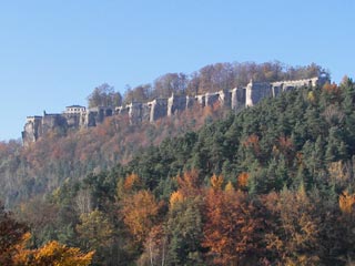 Blick vom Wanderweg zur Festung Königstein